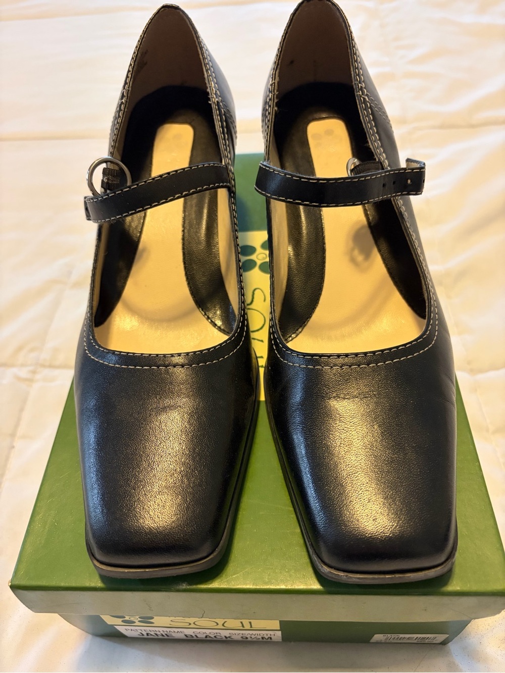 Natural Soul Black Mary Jane Block Heel Pumps with Contrast Stitching